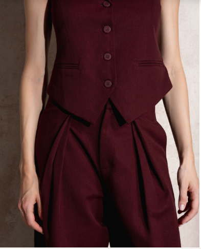 PANTALONE CON PINCES